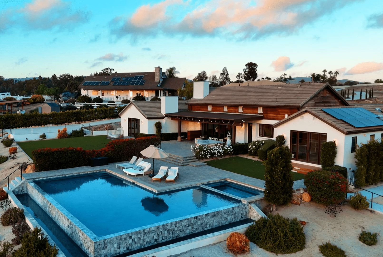 exterior pool evening 02